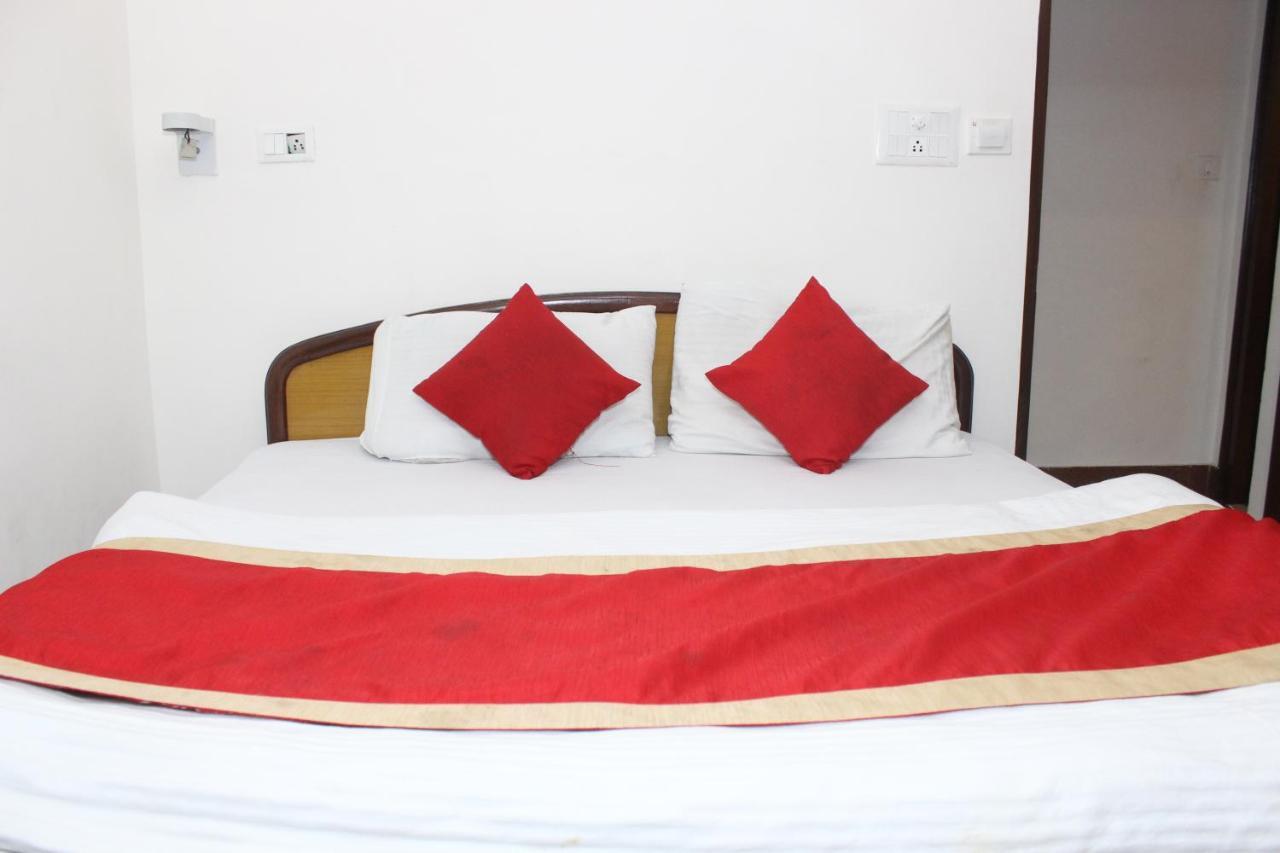 Hotel Dolls Inn Nainital Exterior foto