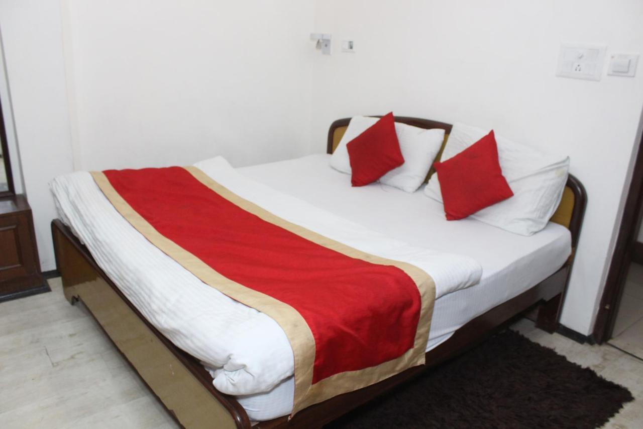 Hotel Dolls Inn Nainital Exterior foto